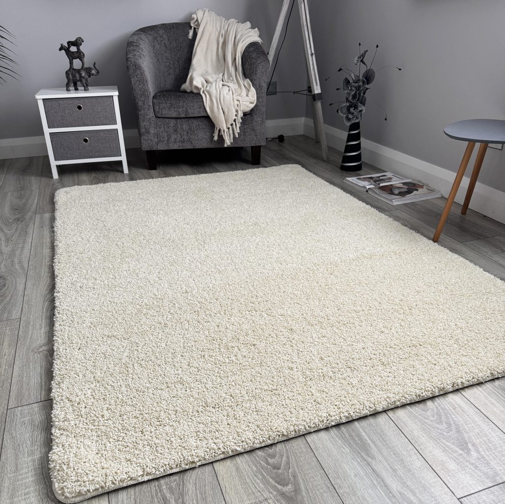 Ivory Husky Thick Shaggy Machine Washable Rug